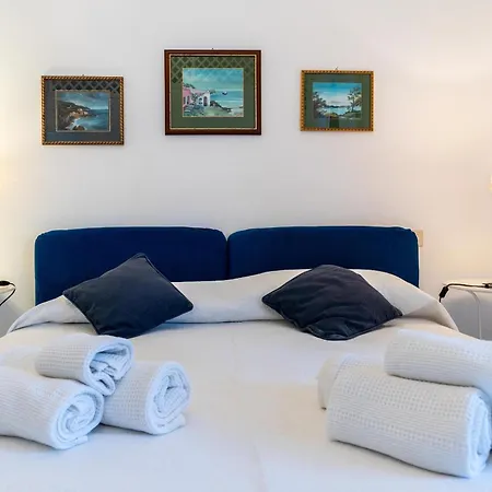 Apartment Stefania Flat - Center